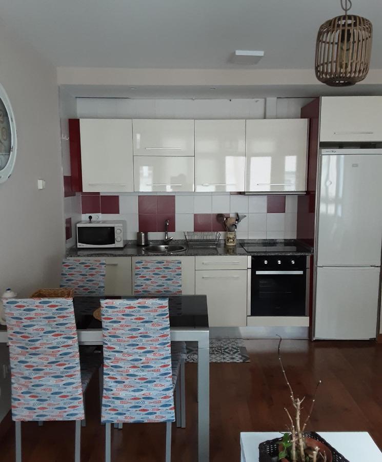 Apartamento Cine Colón 2 Ribadeo Exterior foto